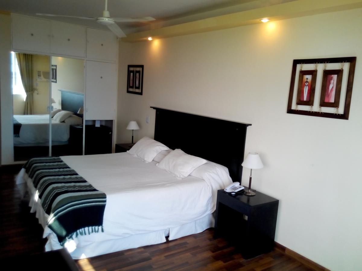 Manantiales Hotel De Turismo Монте-Касерос Экстерьер фото