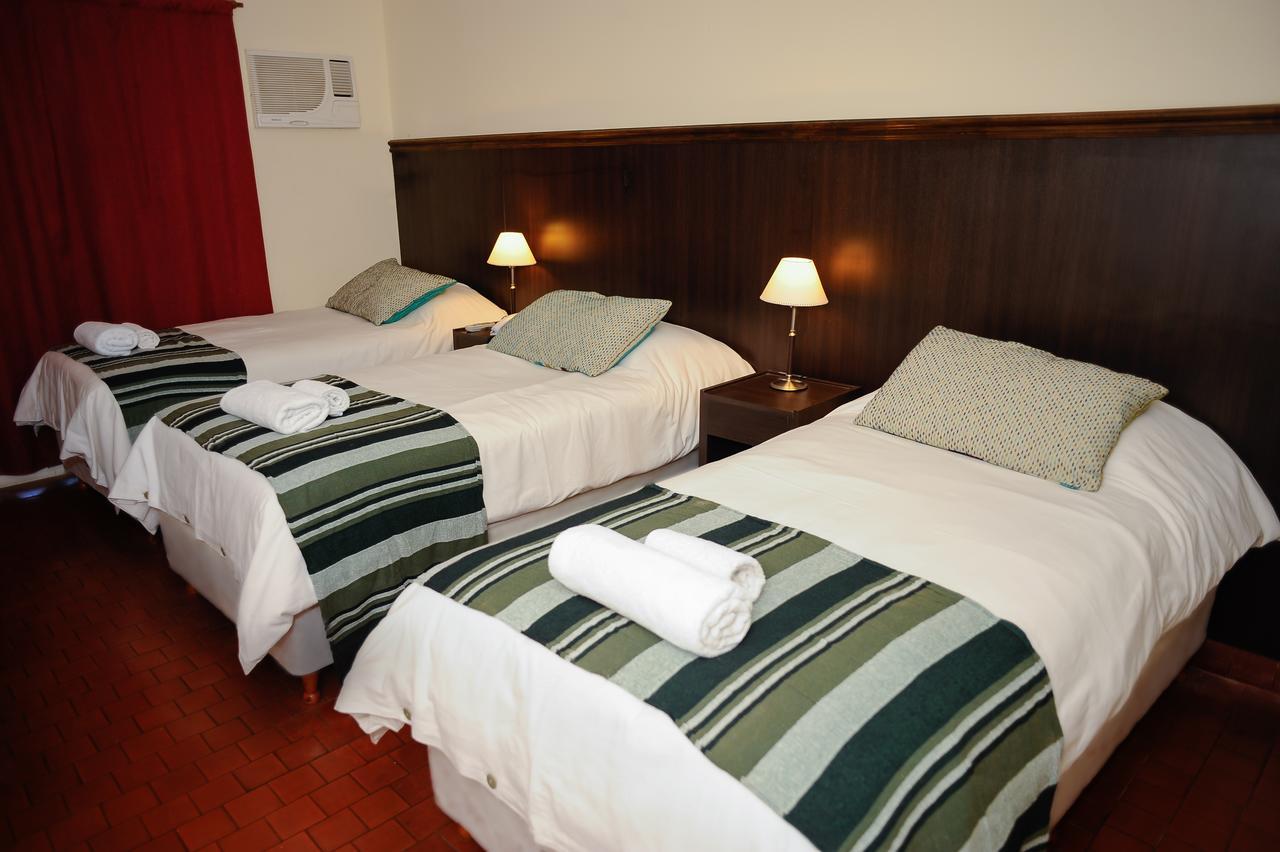 Manantiales Hotel De Turismo Монте-Касерос Экстерьер фото