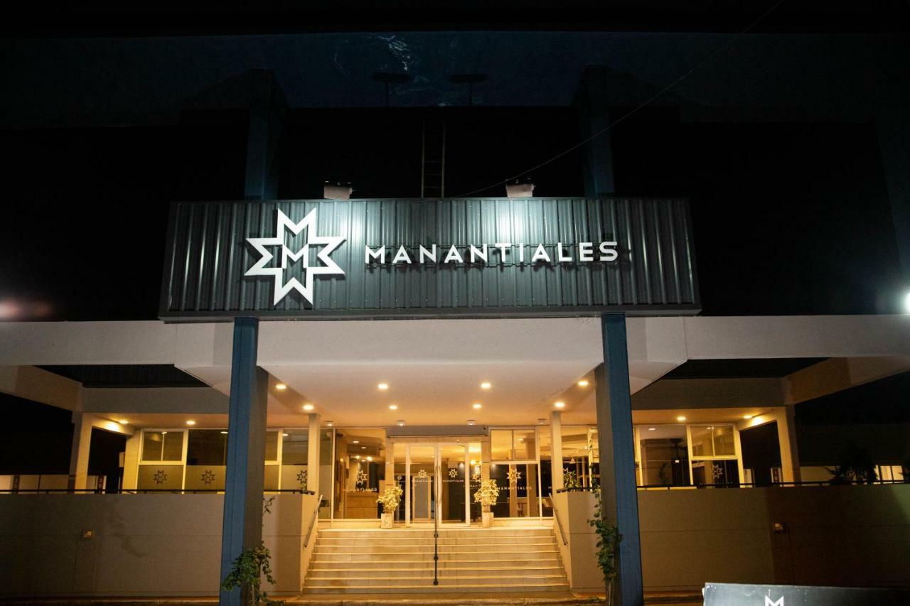 Manantiales Hotel De Turismo Монте-Касерос Экстерьер фото